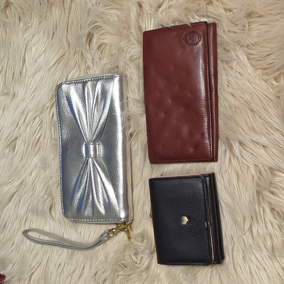 Handbags - Lot of wallets